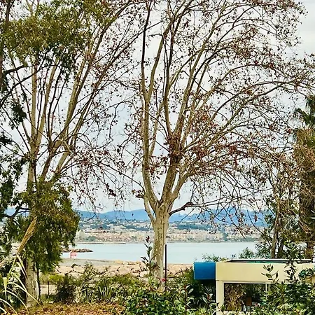 Loubet Plage, Vue Villeneuve-Loubet